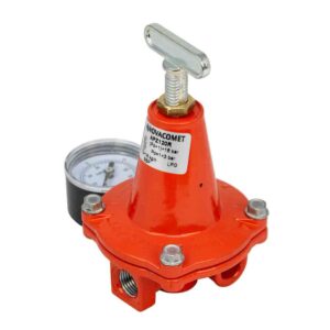 LPG PRESSURE REGULATOR WITH GUAGE 12-18KG/HR-NOVACOMET